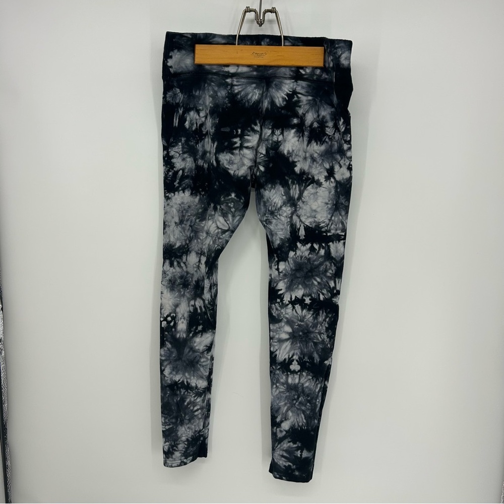 Wild Fable Black and Gray Tie-Dye Leggings